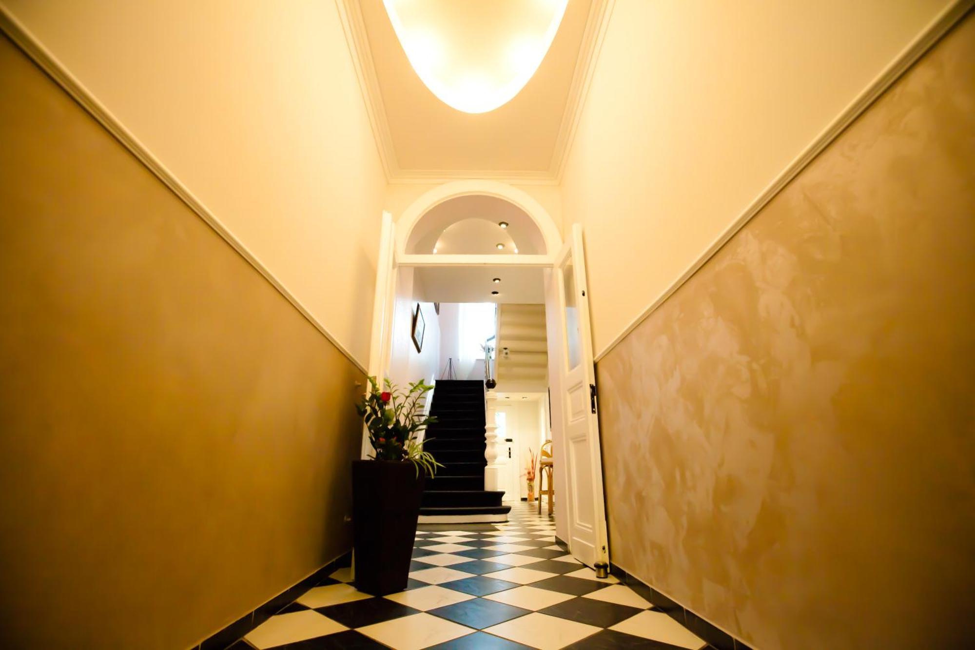 Hotel Carlton Mayfair Düsseldorf Zewnętrze zdjęcie