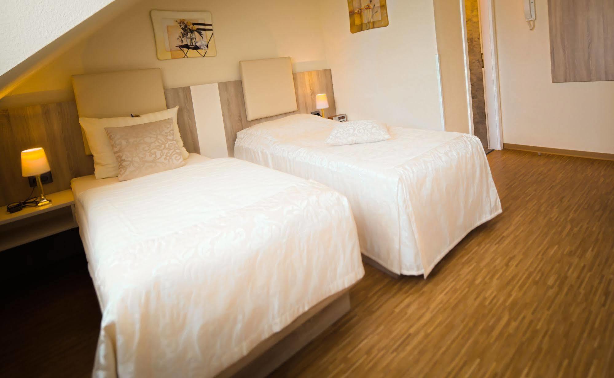 Hotel Carlton Mayfair Düsseldorf Zewnętrze zdjęcie
